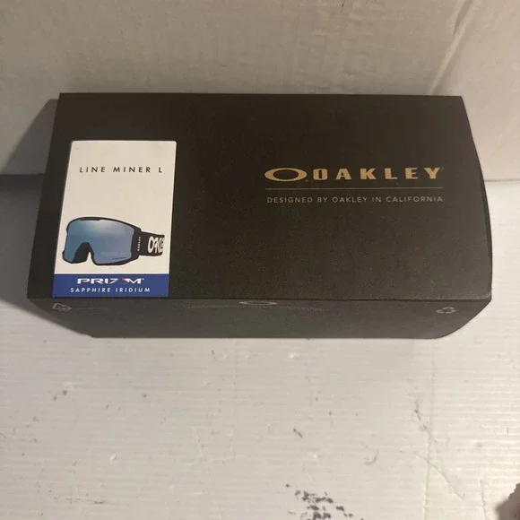 Oakley Line Miner L LP Snow Goggles Black Prizm Sapphire Iridium Snowboarding - Picture 1 of 5